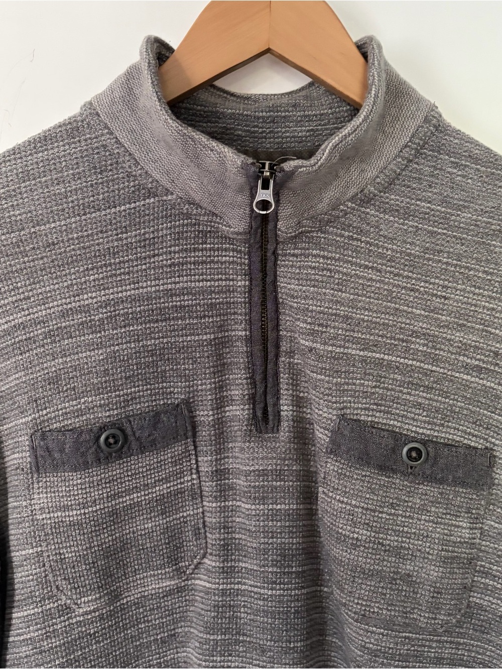 Lucky Brand Men’s Size L Long Sleeve 1/4 Zip Mock Neck Pullover Sweater